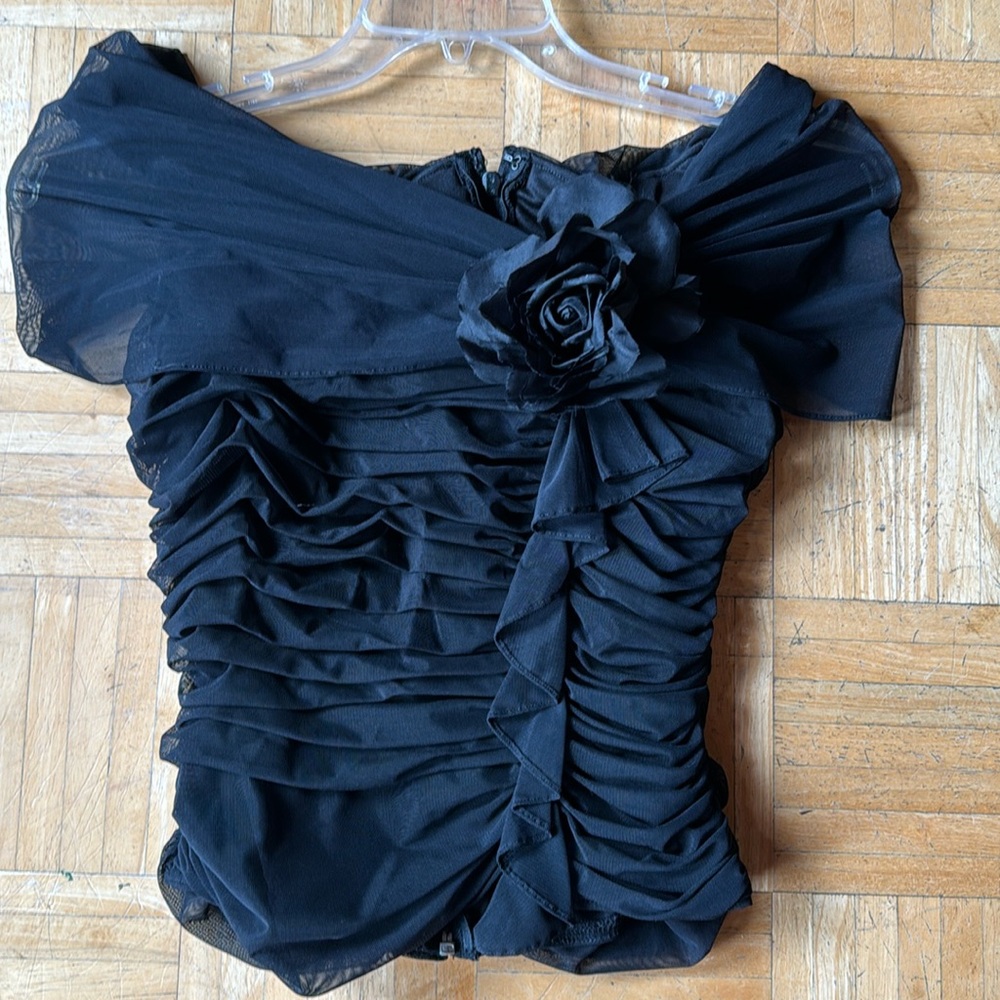 Vintage Tadashi Designer Black Ornate Back Zip Formal Top w/rosette